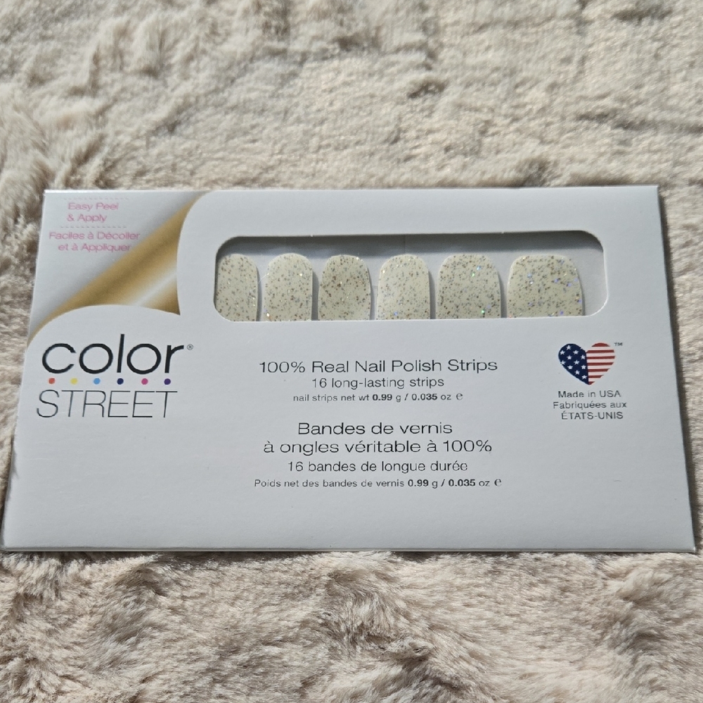 2/$15 🩷 Color Street Sparkling White Nail Strips